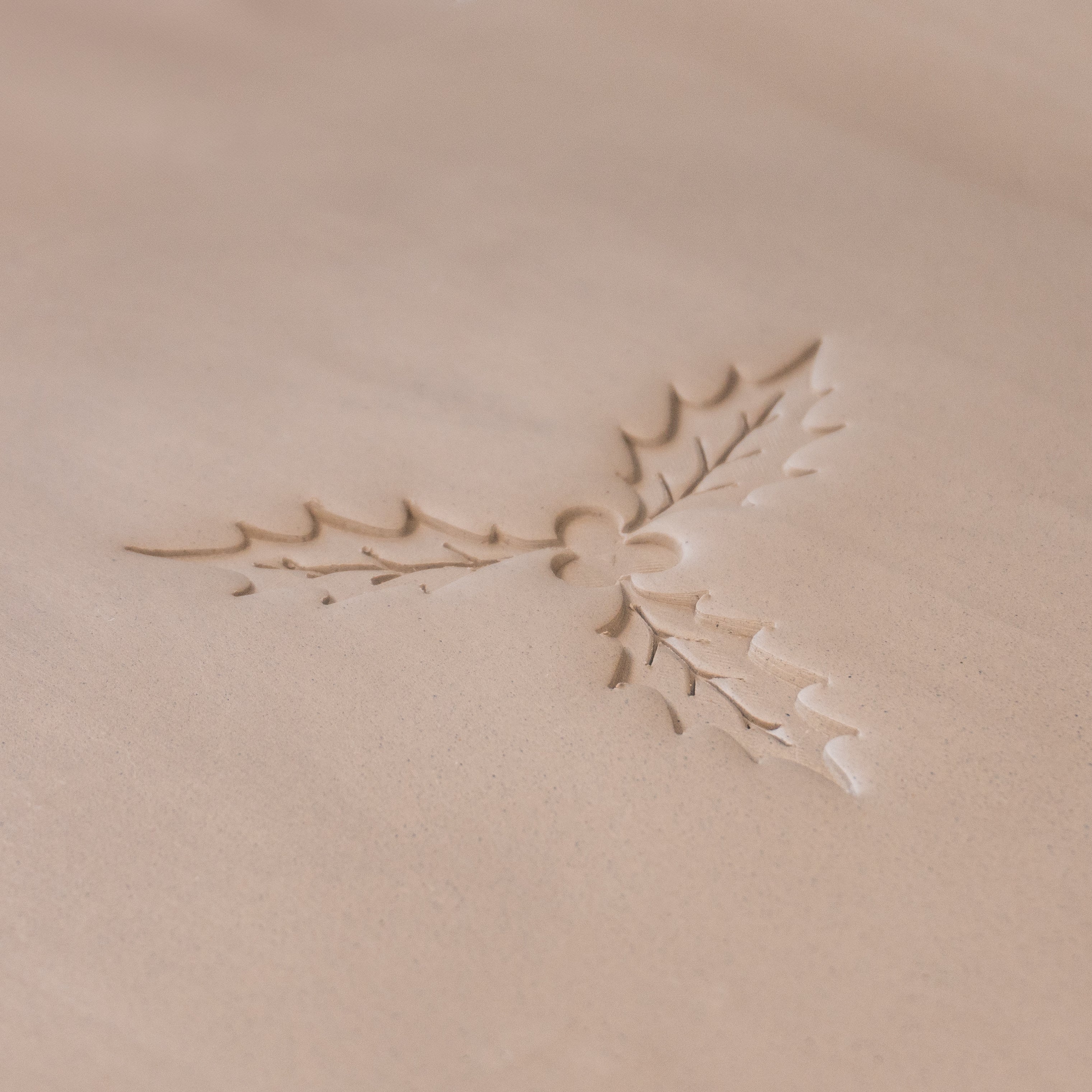 Holly Leaf & Berry Stamps - 3 Sizes - Ceramind® Tools