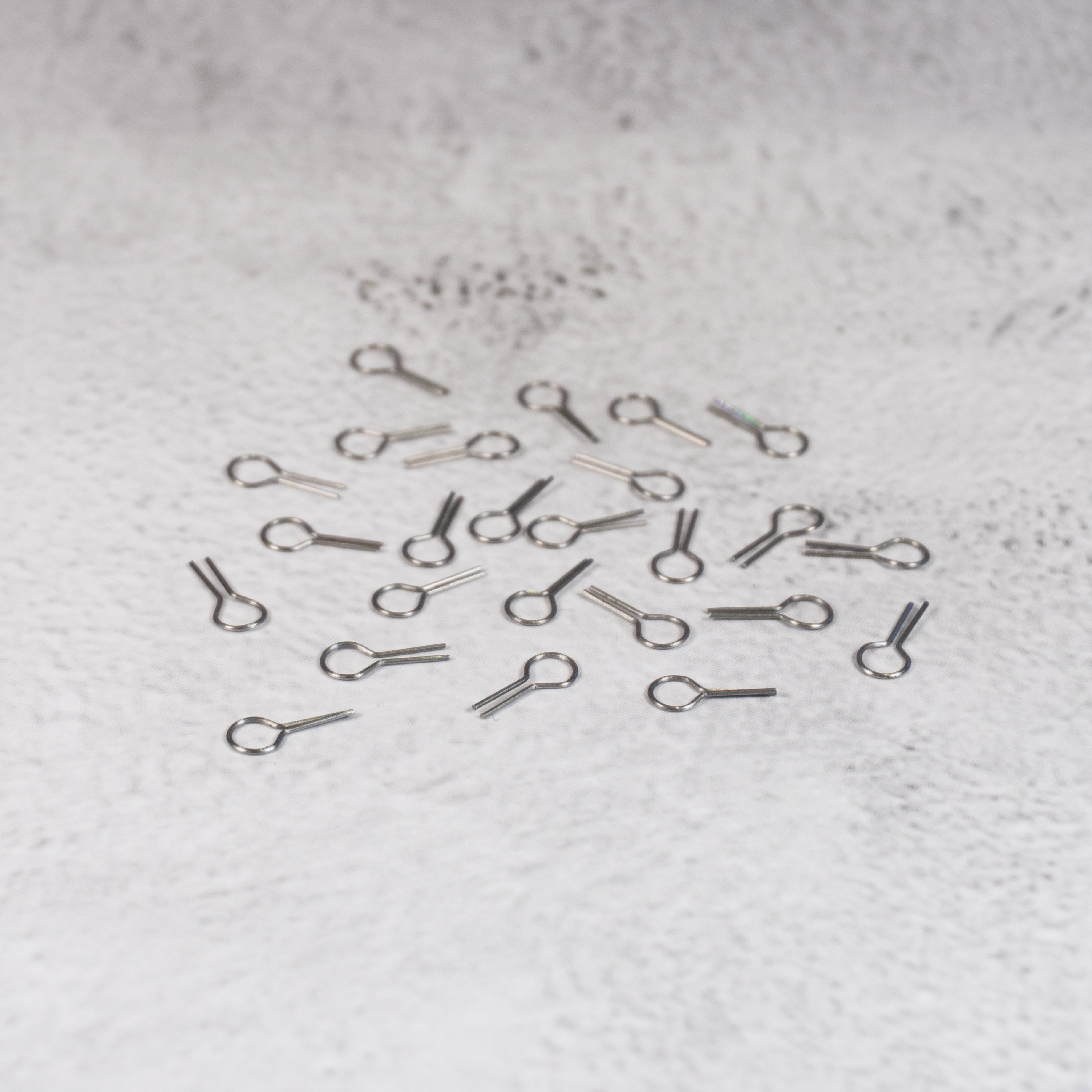 Tungsten Firing Wire – Heat - Resistant Pottery Firing Hooks for Kiln | 5 x 12mm - Ceramind® Tools