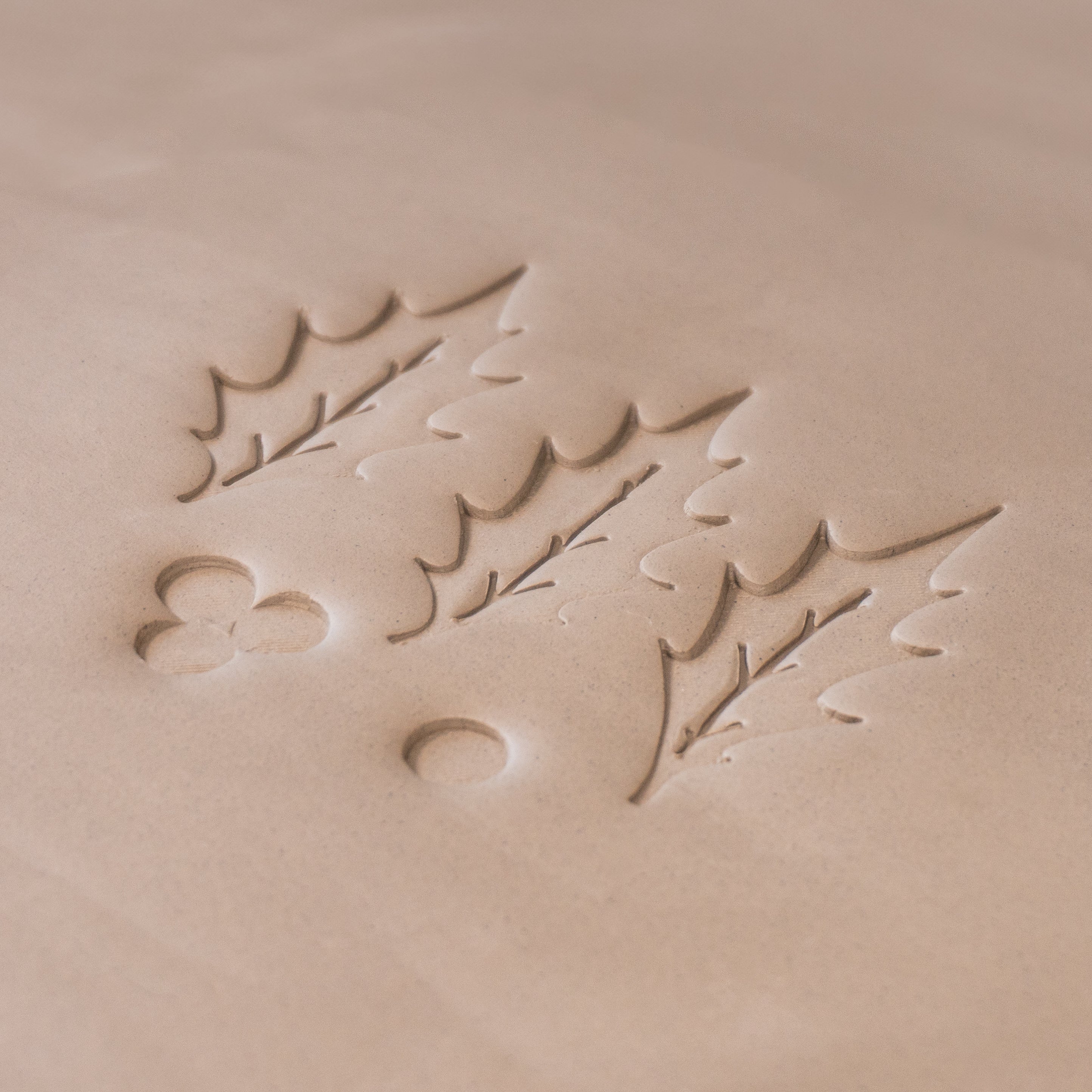 Holly Leaf & Berry Stamps - 3 Sizes - Ceramind® Tools